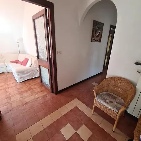 Apartment La Mansarda Rosa By Portofinovacanze *